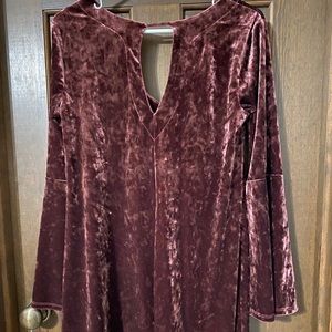 Loose velvet dress